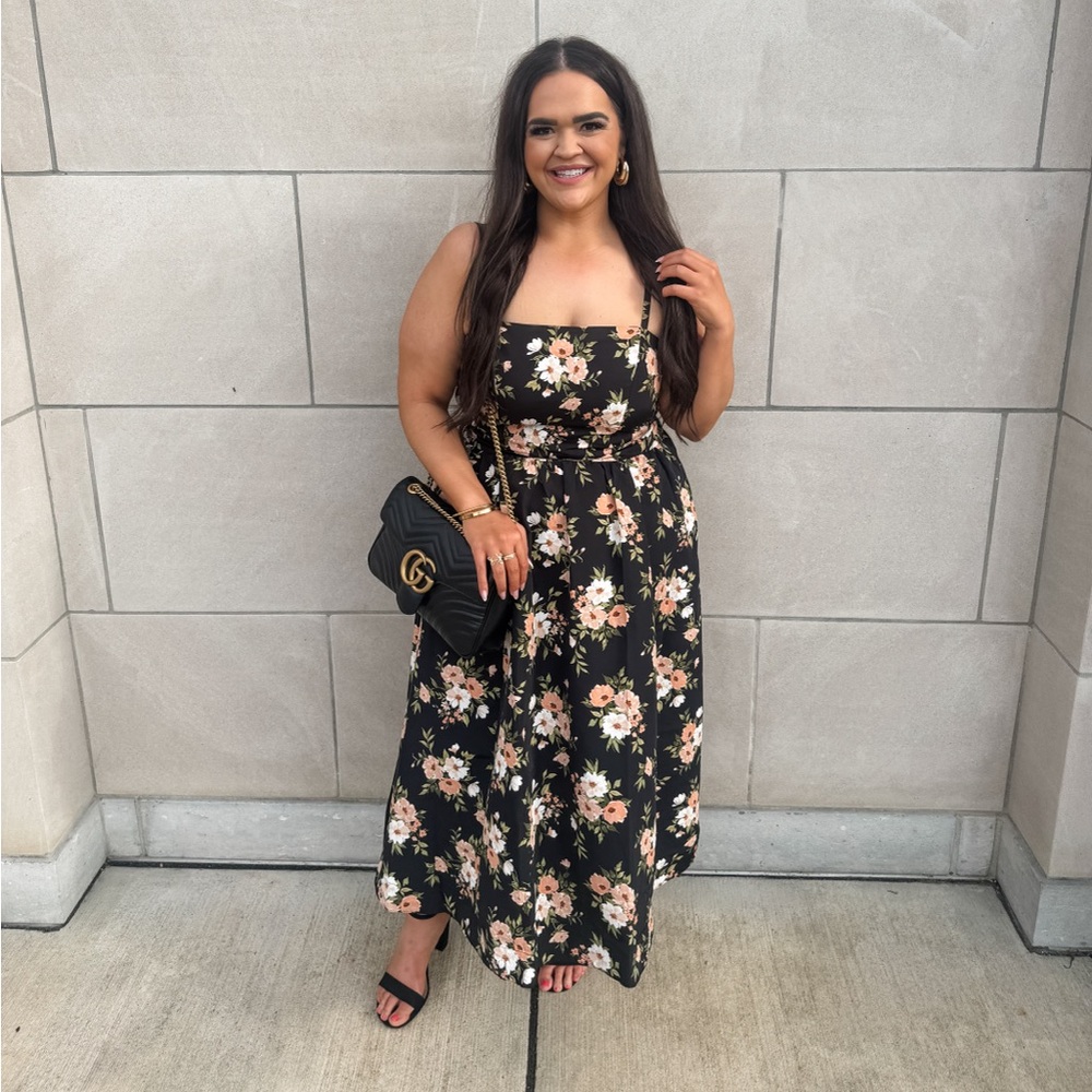 The Occasion by Old Navy Two Piece Floral Set Size XL